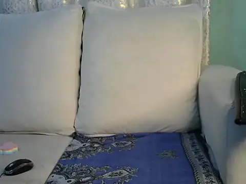 Caryyyl's cam snapshot