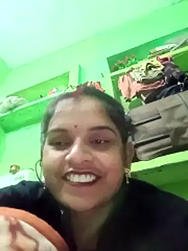 Uma_pande's cam snapshot