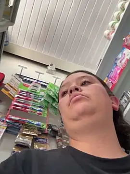 IAM_VALERI's cam snapshot