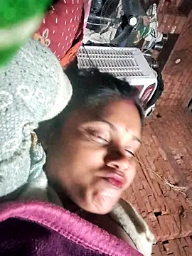 Katrina_kaif143's cam snapshot