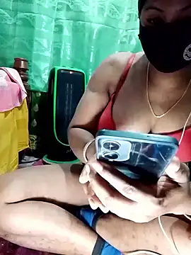 Mistompa24 live sex cam