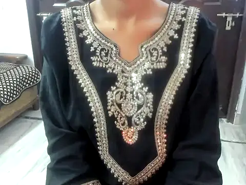 Cute-alishaa's cam snapshot