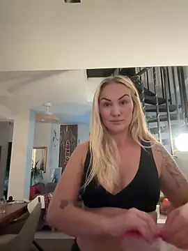 NastyMilf_ live sex cam