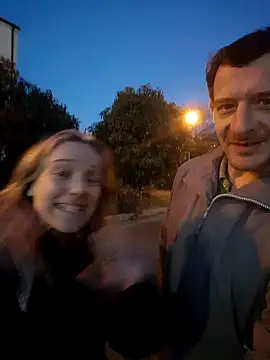 White_Devil_694's cam snapshot