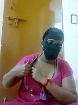 tamilammu1431's cam snapshot