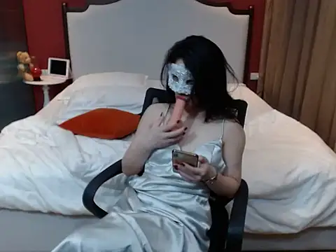 Queen-of-Love's cam snapshot