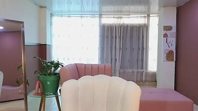 malen_fitnessmilf's cam snapshot