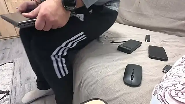 TARKAN1's cam snapshot