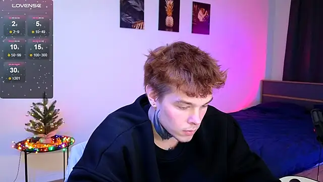 DENIS_HERE's cam snapshot