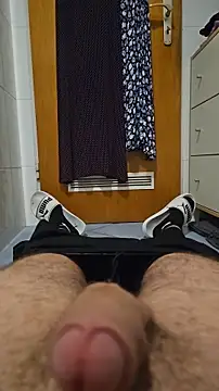 LAB_Secret's cam snapshot