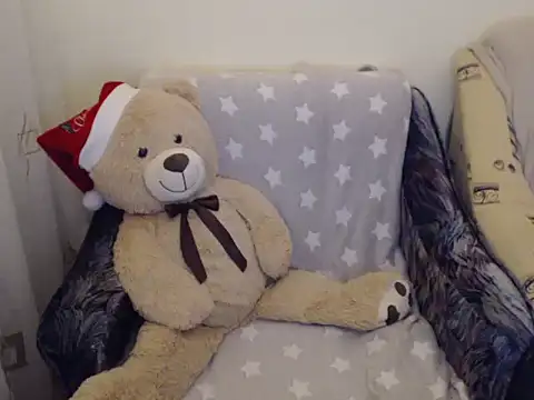 Emmatoo's cam snapshot