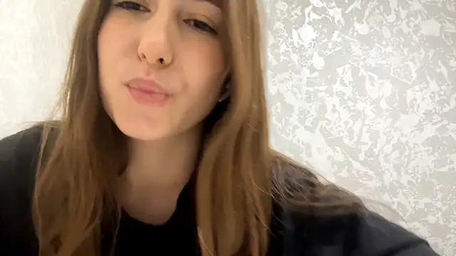 DeannaSuri's cam snapshot