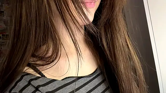 GuyedTheobid's cam snapshot