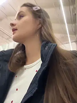 KittyQueeny's cam snapshot