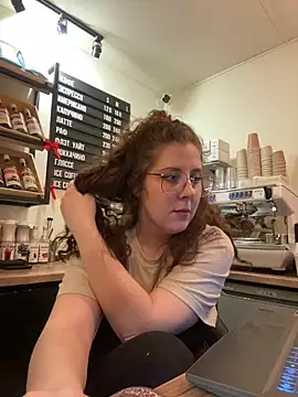 cinnabon_'s cam snapshot