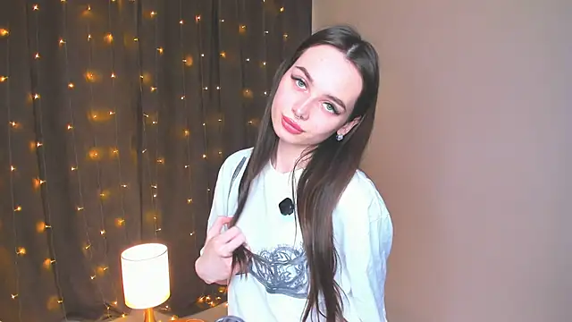 YvonneRobes's cam snapshot