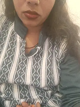 Simaran_bhabhi's cam snapshot