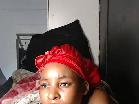 punkieboobs1's cam snapshot