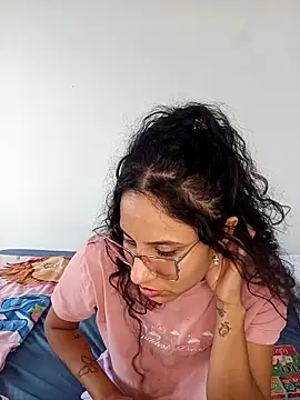 Karii-R's cam snapshot