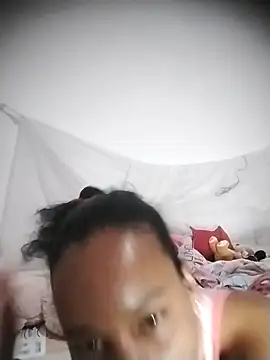 EbonyHorrny's cam snapshot