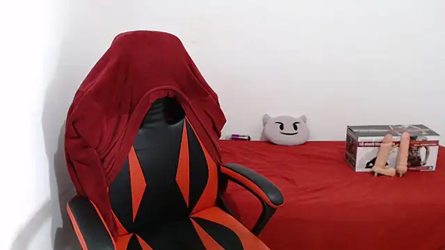 madelyn30 live sex cam