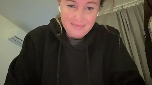 Ameli8's cam snapshot