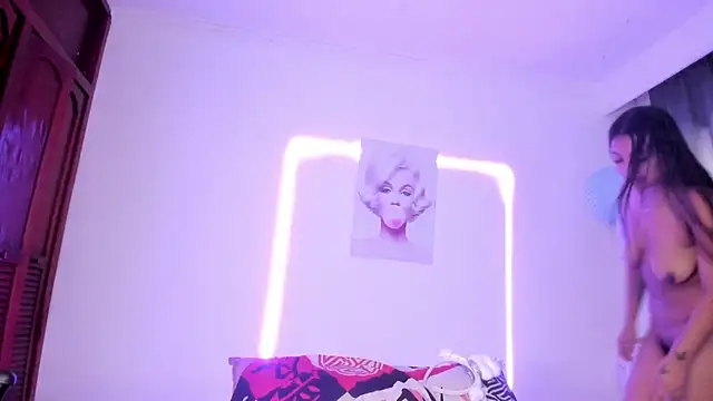 sweet_cinamon's cam snapshot