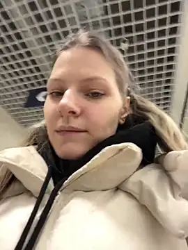 MaryHiggins's cam snapshot