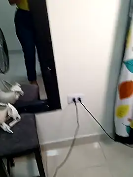 Laurasofia01's cam snapshot