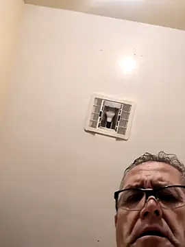 bobby69cock's cam snapshot