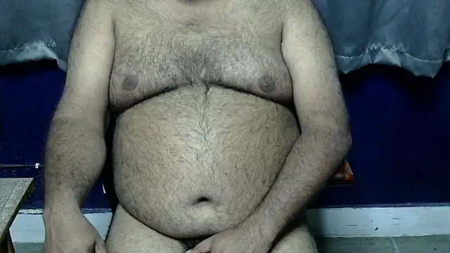 hairysubcub_70's cam snapshot