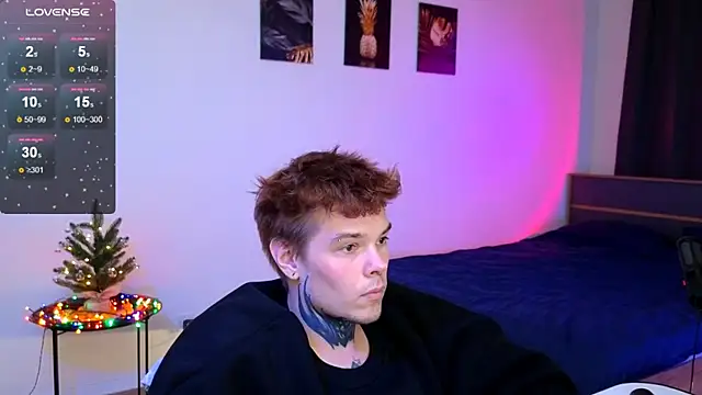 DENIS_HERE's cam snapshot