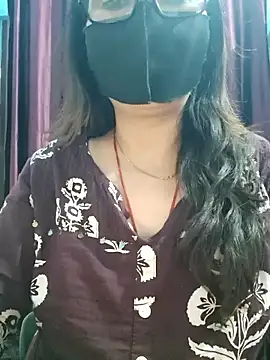 Aishwaryaa_69 live sex cam