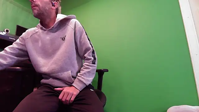 kuruptxxx_live's cam snapshot