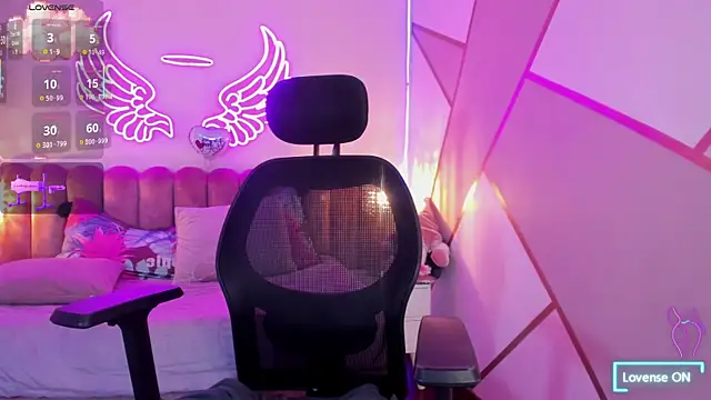 alice_kingsley_ live sex cam