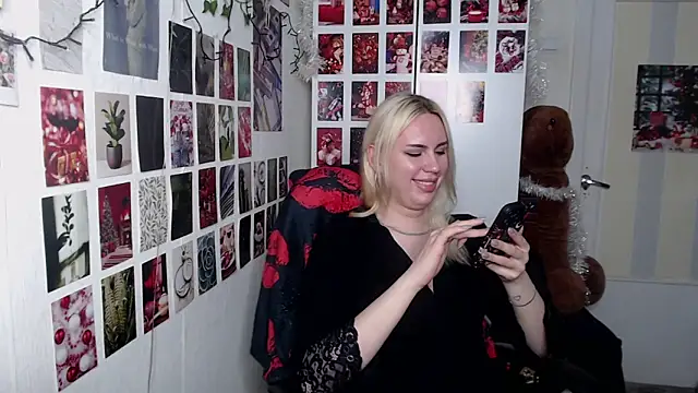 CapriScorpion live sex cam