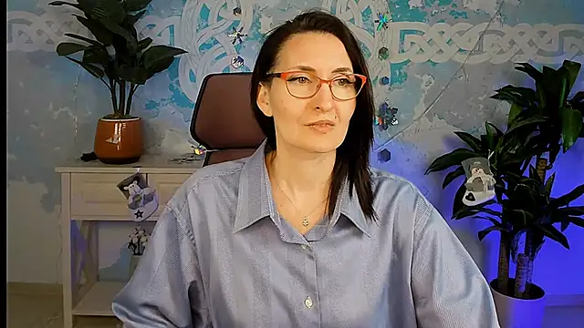 UnaTerra live sex cam