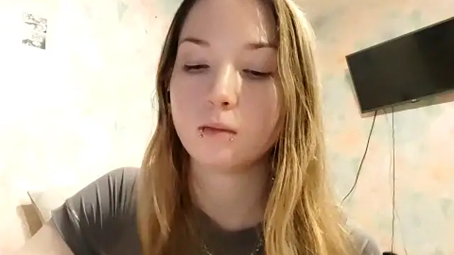 ElvaDeveja live sex cam