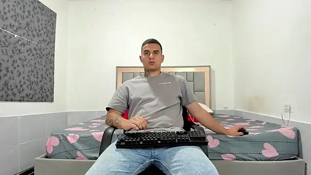 simookeler live sex cam