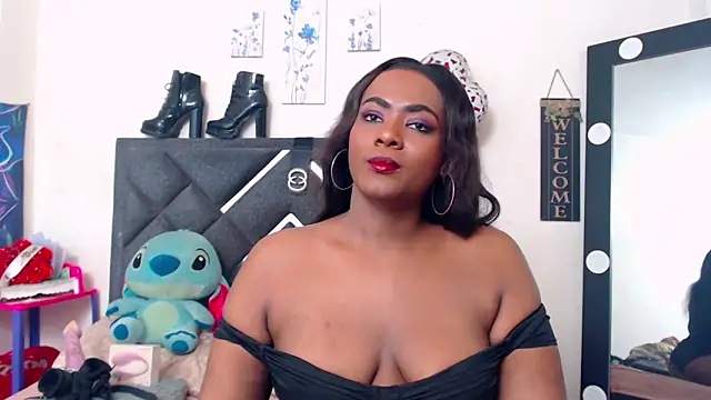 NatashaBella live sex cam