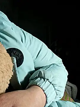 lux-angel's cam snapshot