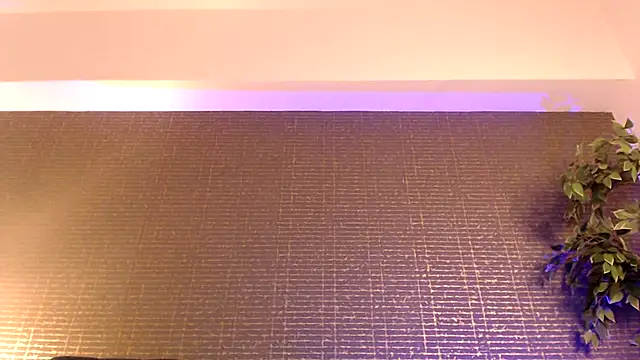 EnergyEliza's cam snapshot