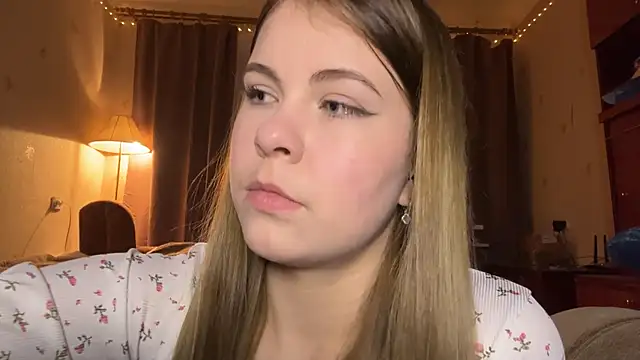 MaevAmy's cam snapshot