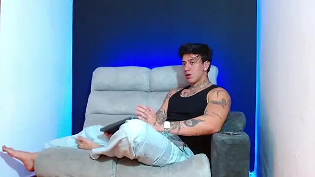 JUSTIN_FULLER1's cam snapshot