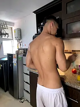 liuscast22's cam snapshot