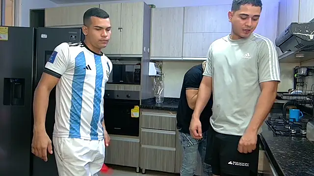 Boysgang_sex live sex cam