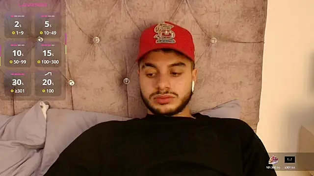 Amadeo_Wild's cam snapshot