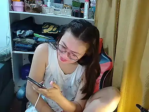 crizzybel's cam snapshot