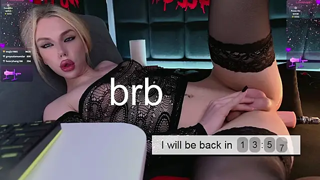 DanielPaige_ live sex cam