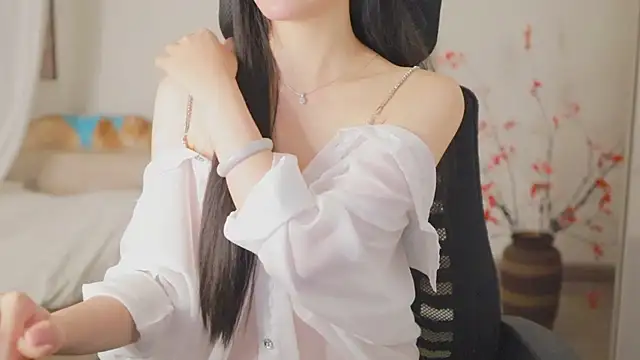 SpiderIily's cam snapshot